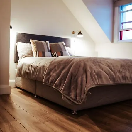 Garrykennedy Harbour View *