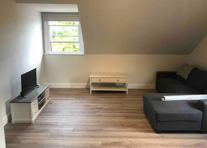 Garrykennedy Harbour View * ニーナー